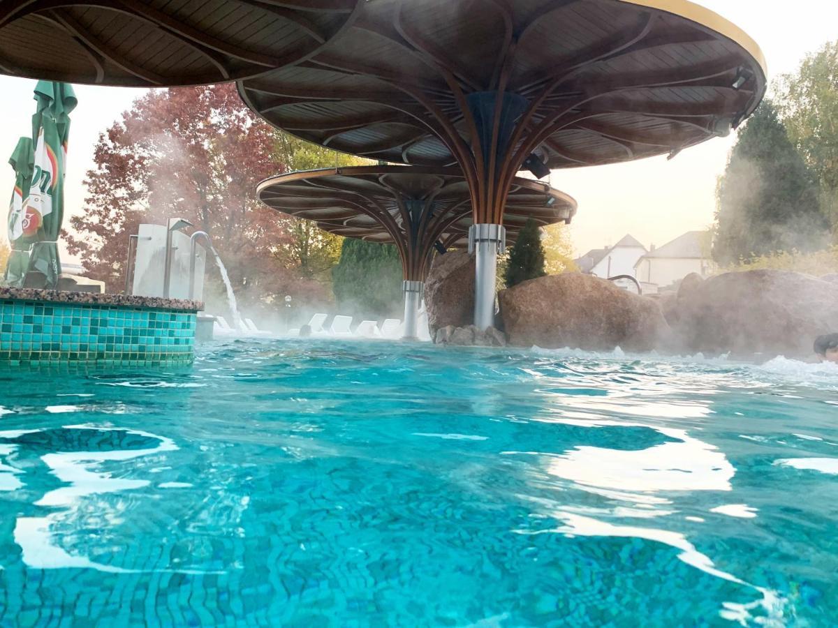 Spa Residence Carbona Siesta Apartman Hévíz Exteriör bild