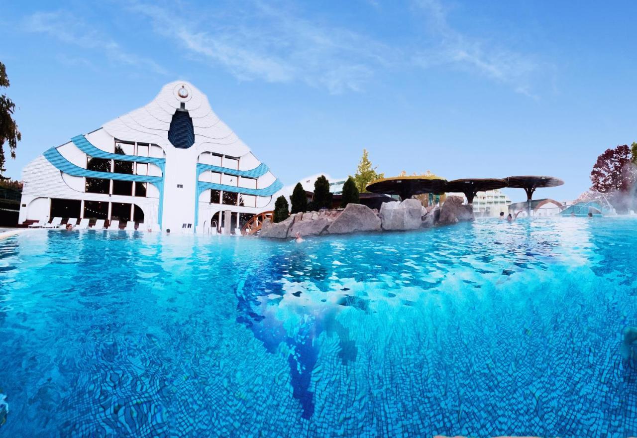 Spa Residence Carbona Siesta Apartman Hévíz Exteriör bild