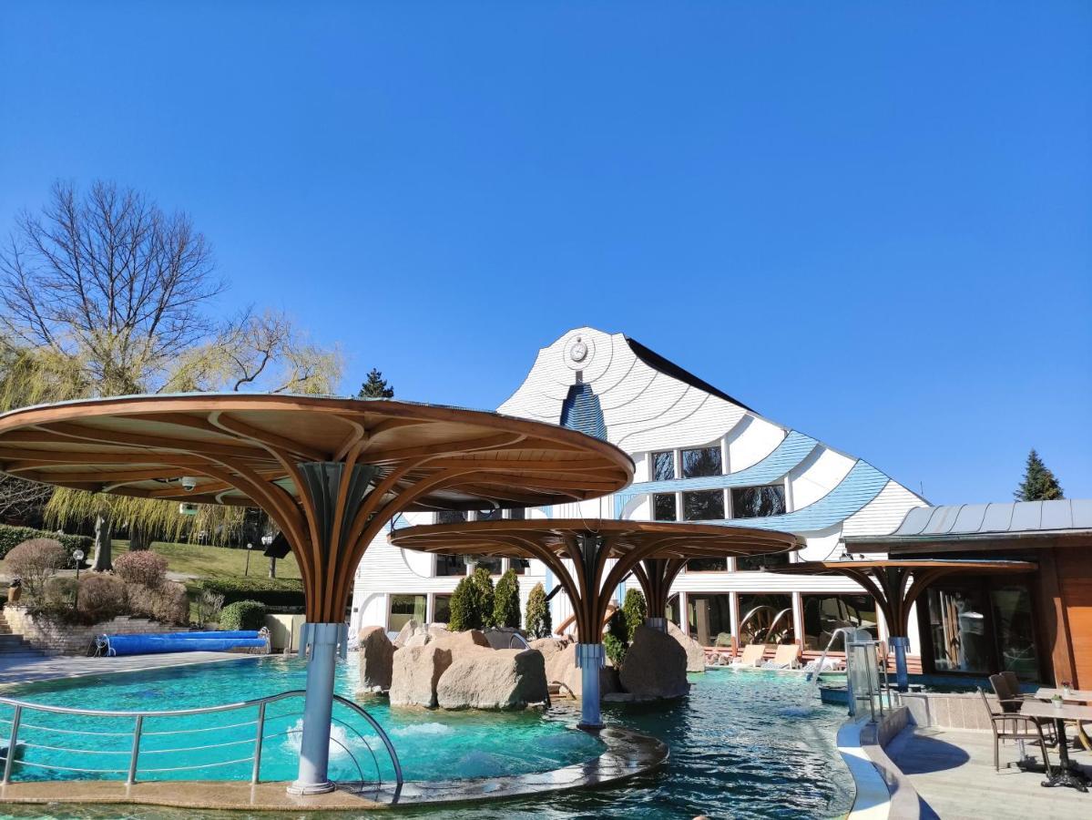 Spa Residence Carbona Siesta Apartman Hévíz Exteriör bild