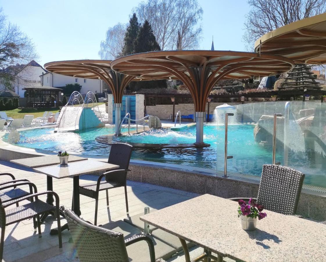 Spa Residence Carbona Siesta Apartman Hévíz Exteriör bild