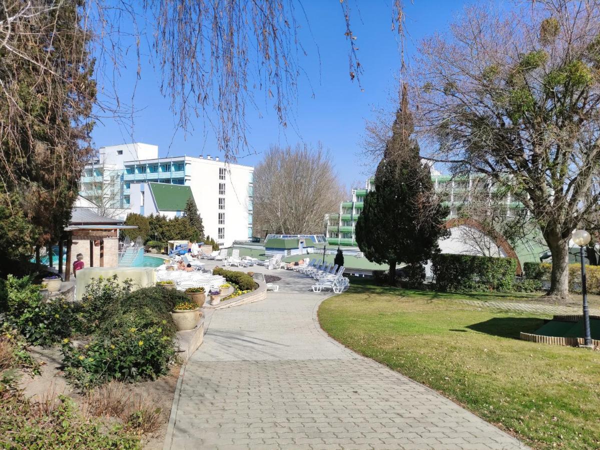 Spa Residence Carbona Siesta Apartman Hévíz Exteriör bild